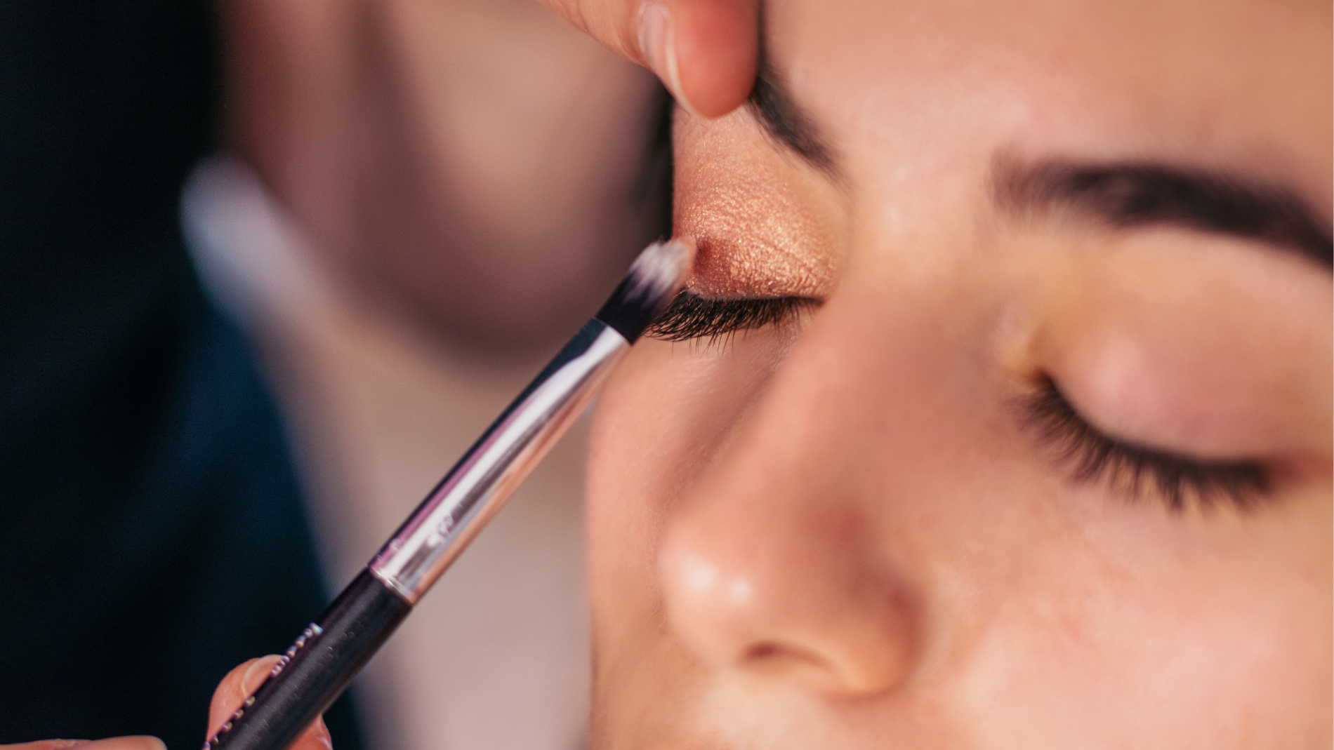 Beautyworld Middle East Makeup Studio